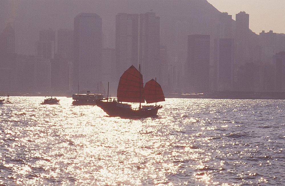 香港成中国游客海外游首选